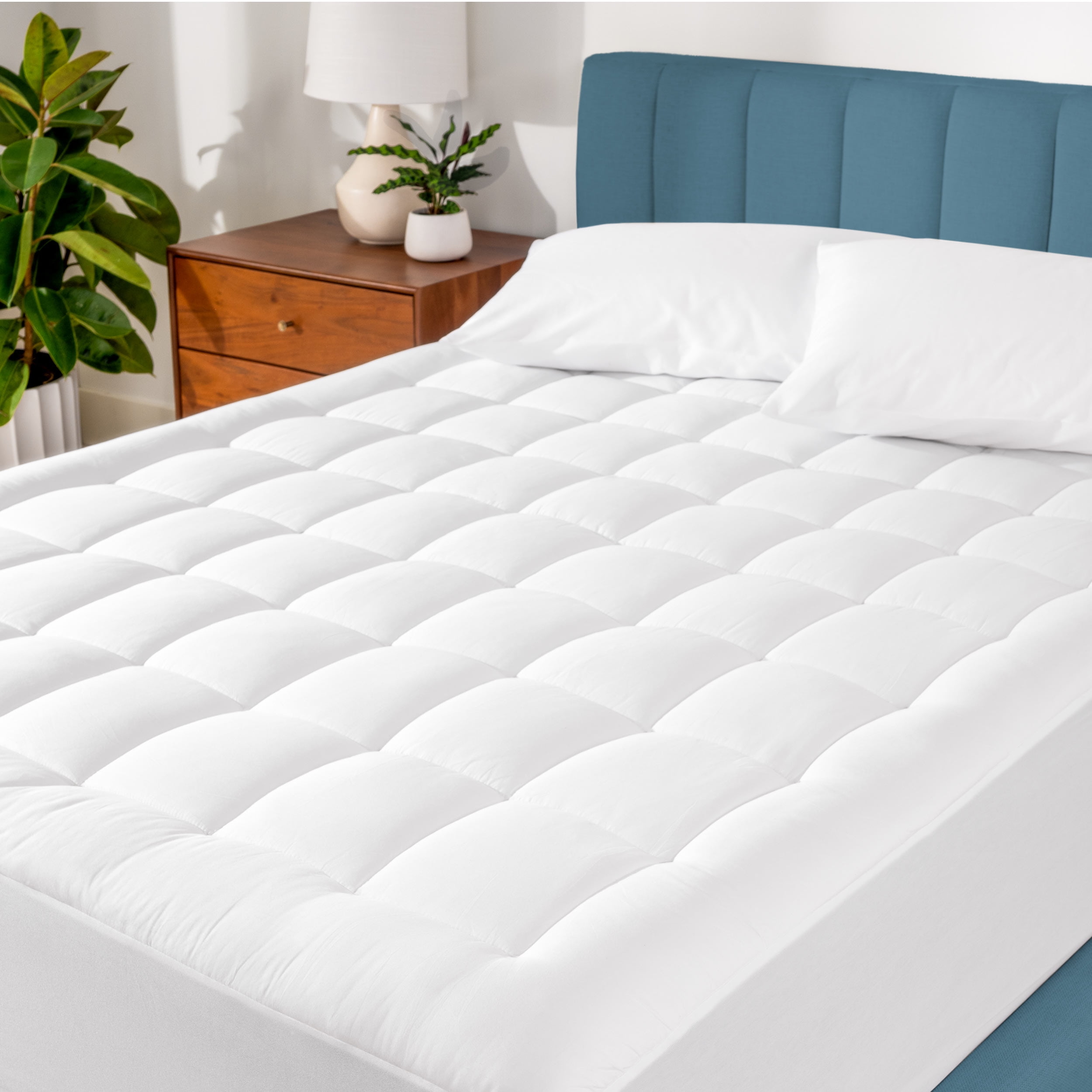 White Full XL Cotton Top Down Alternative Mattress Pad