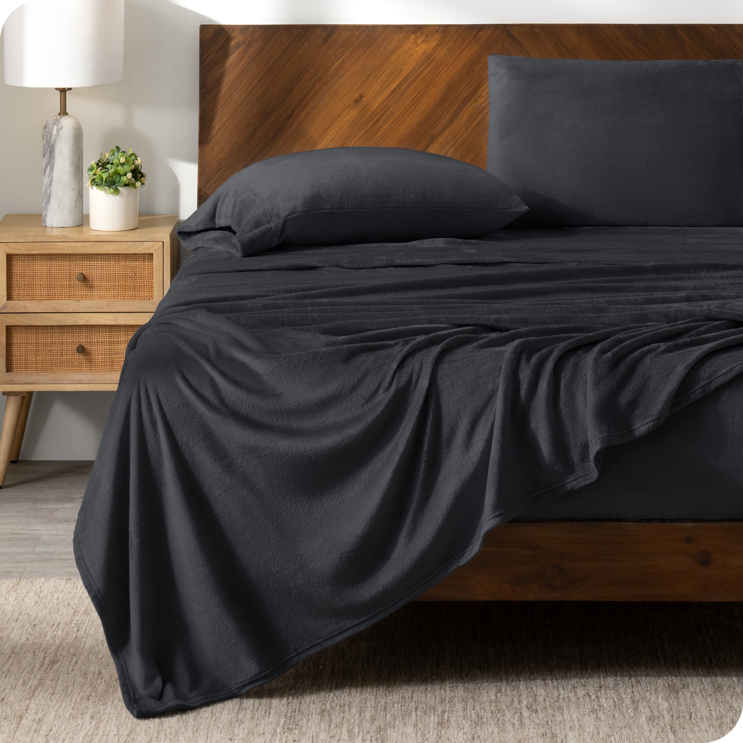 Full Black Microplush Polyester Deep Pocket Sheet Set
