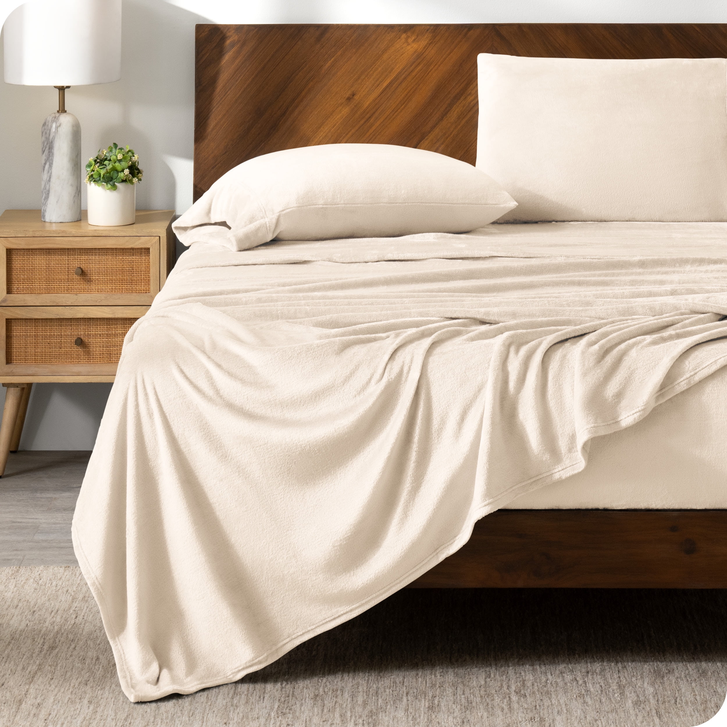 Sand Queen Ultra-Soft Microplush Polyester Deep Pocket Sheet Set