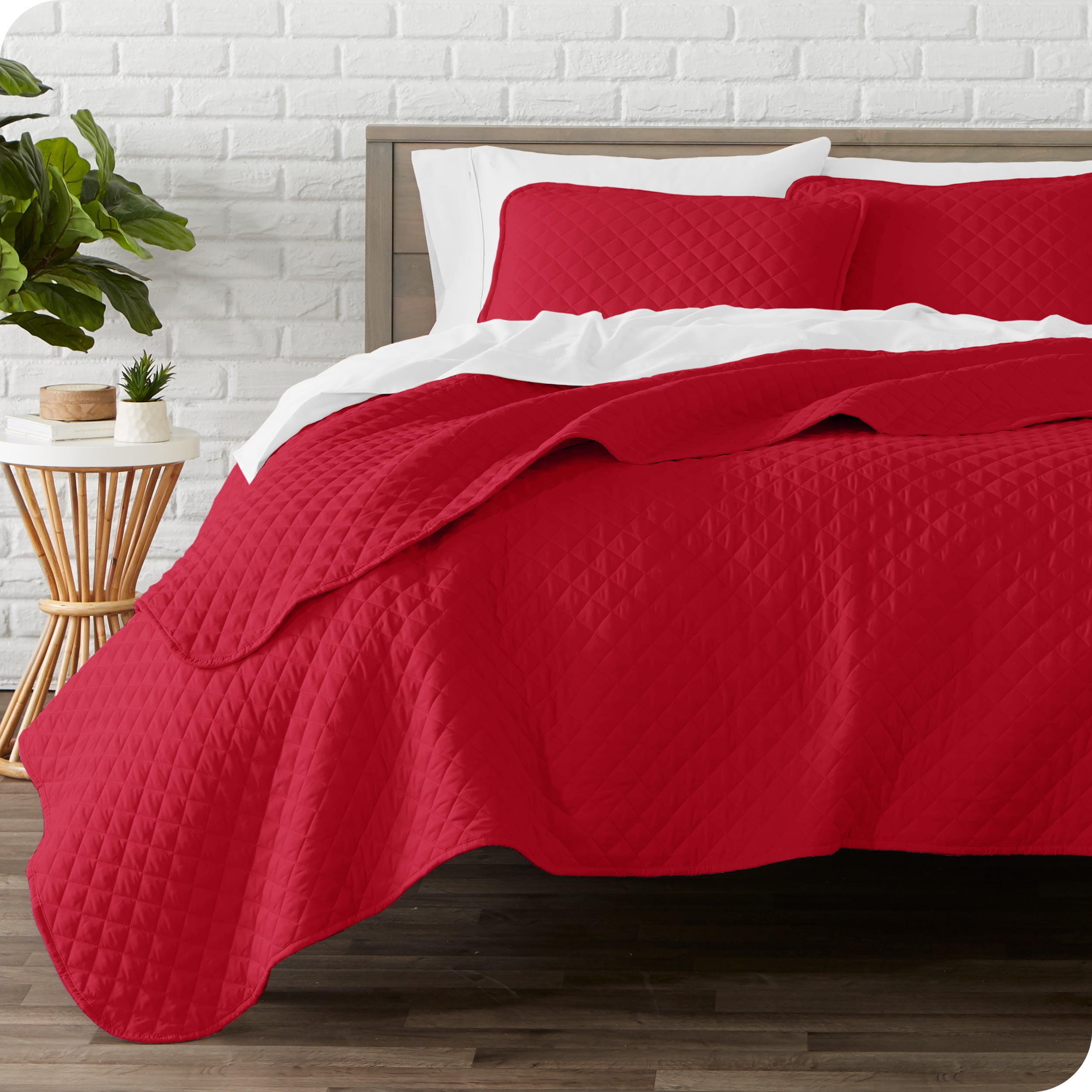 Red Twin Diamond Stitched Microfiber Quilt Set