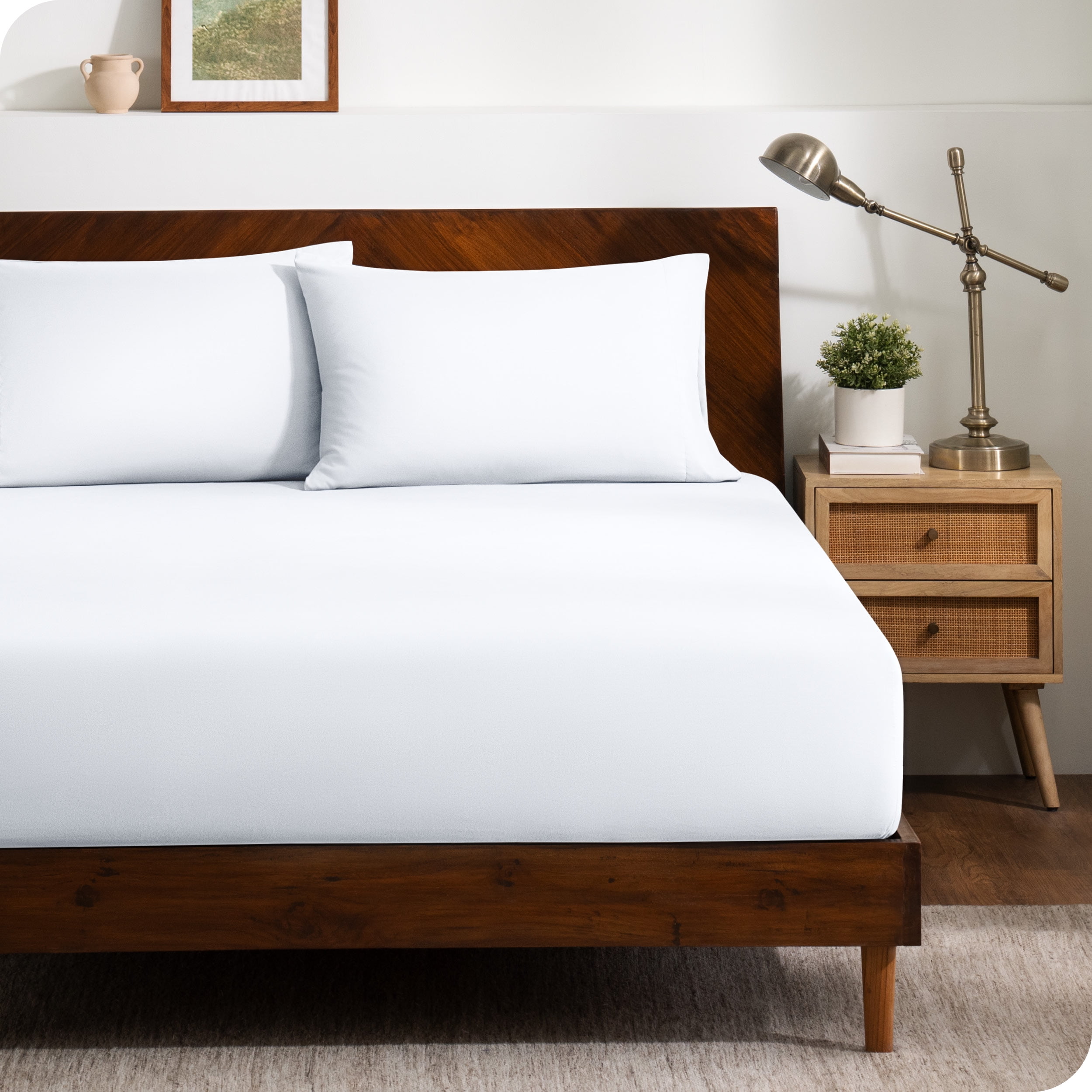 Twin White Ultra-Soft Microfiber Deep Pocket Sheet Set