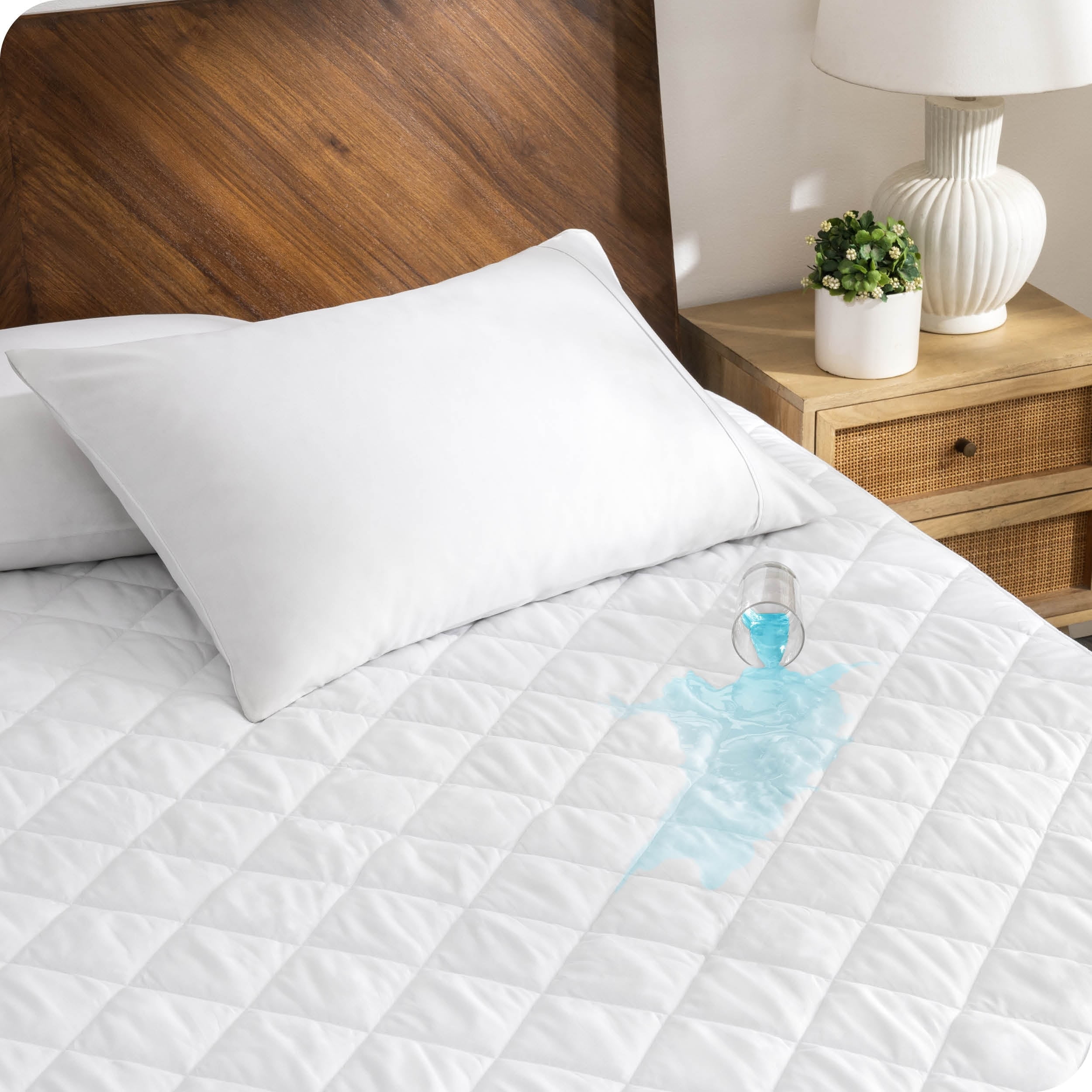 Twin White Waterproof Quilted Down Alternative Mattress Pad
