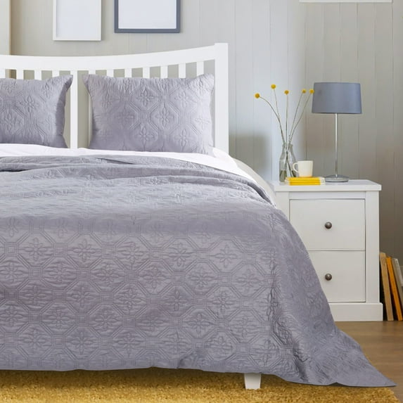Barefoot Bungalow Central Park Bedspread Set