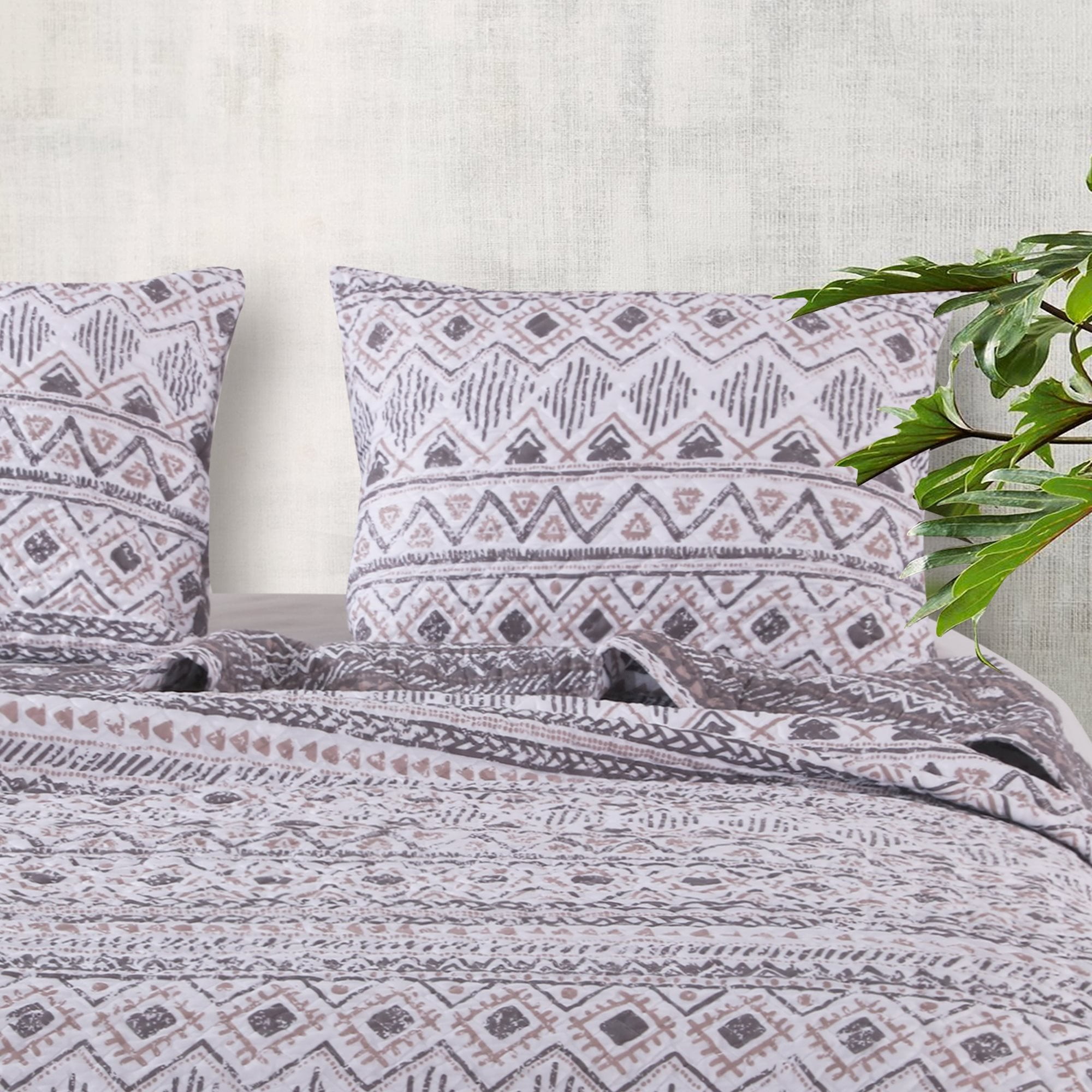 Denmark Ivory Cotton and Polyester Quilted Pillow Sham