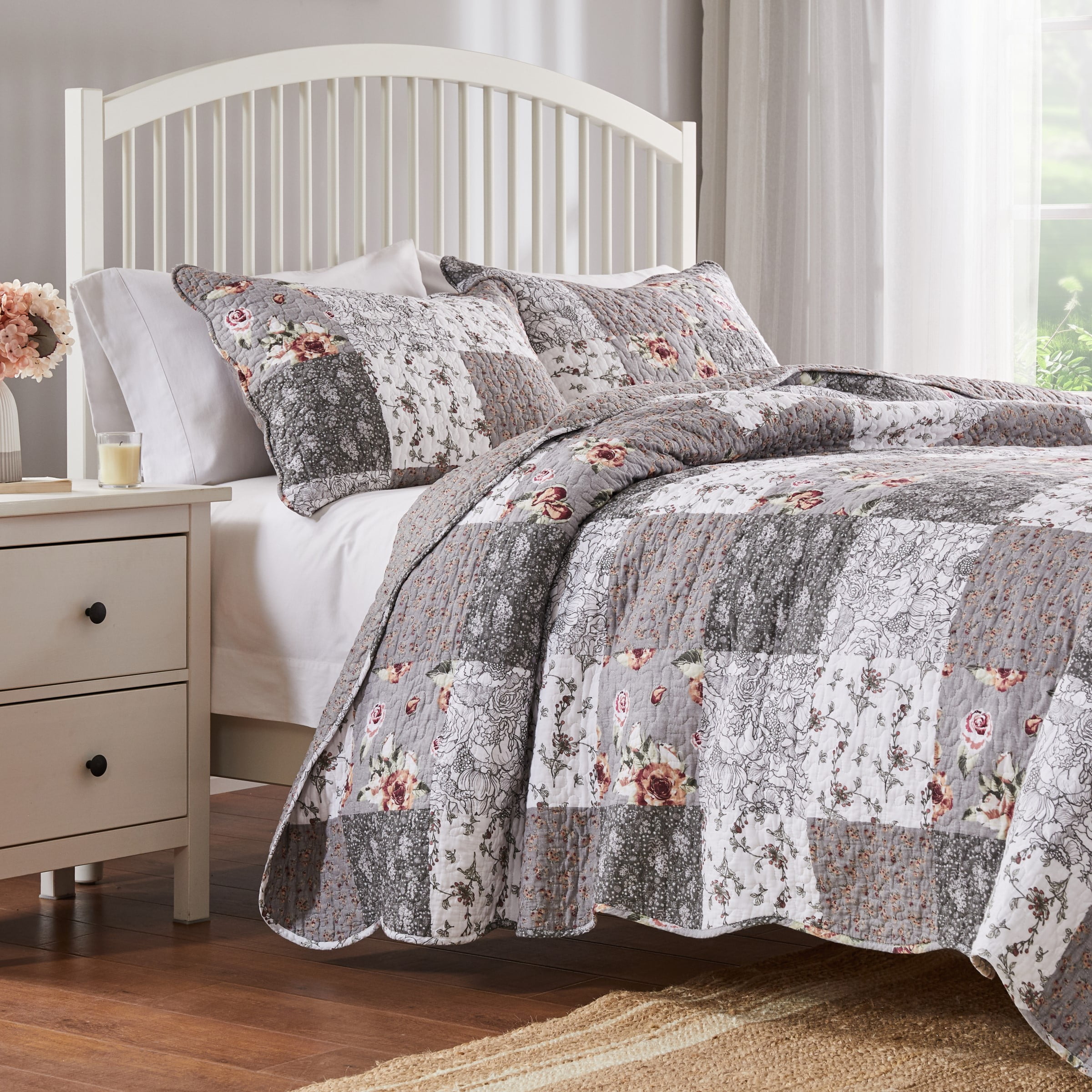Barefoot Bungalow Giulia Cotton-Rich Floral Patchwork Print Quilt Set, 3-Piece Full/Queen, Adult