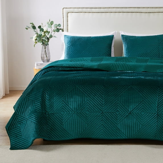 Barefoot Bungalow Riviera Velvet Finely Stitched Modern Quilt and Pillow Sham Set Teal King - Cal King 3 Piece