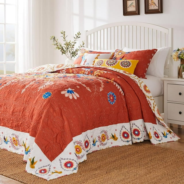 Barefoot Bungalow Topanga Boho Folk Art Quilted Bedspread Set