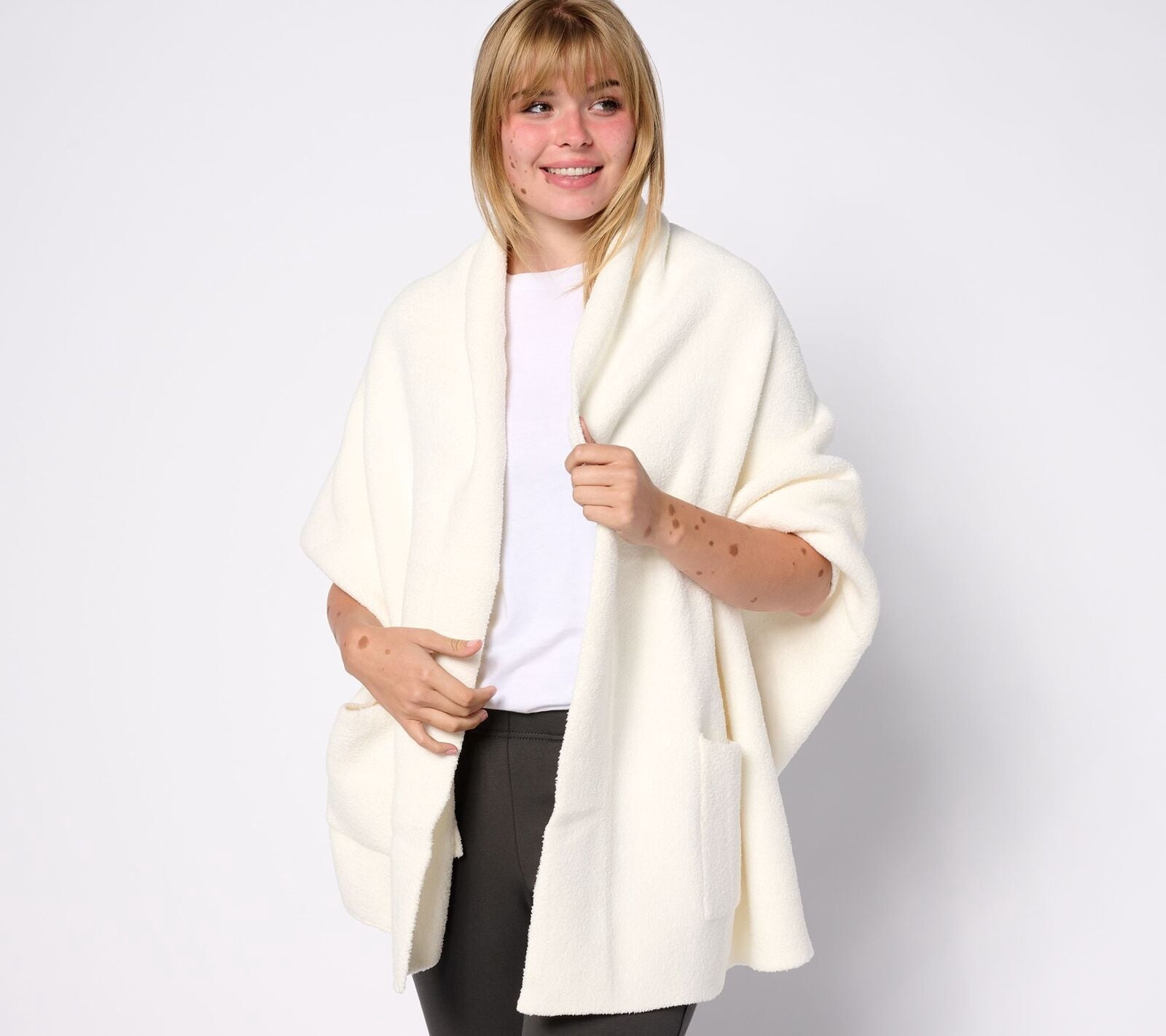 Barefoot Dreams CozyChic Ultra Lite Blanket Wrap