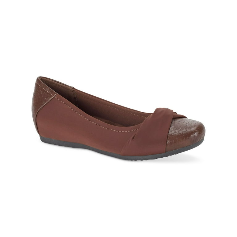 Baretraps flats deals
