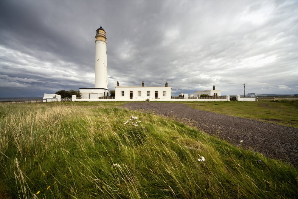 Barns Ness Lighthouse Lothian Scotland Canvas Art - John Short Design Pics (19 x 12)