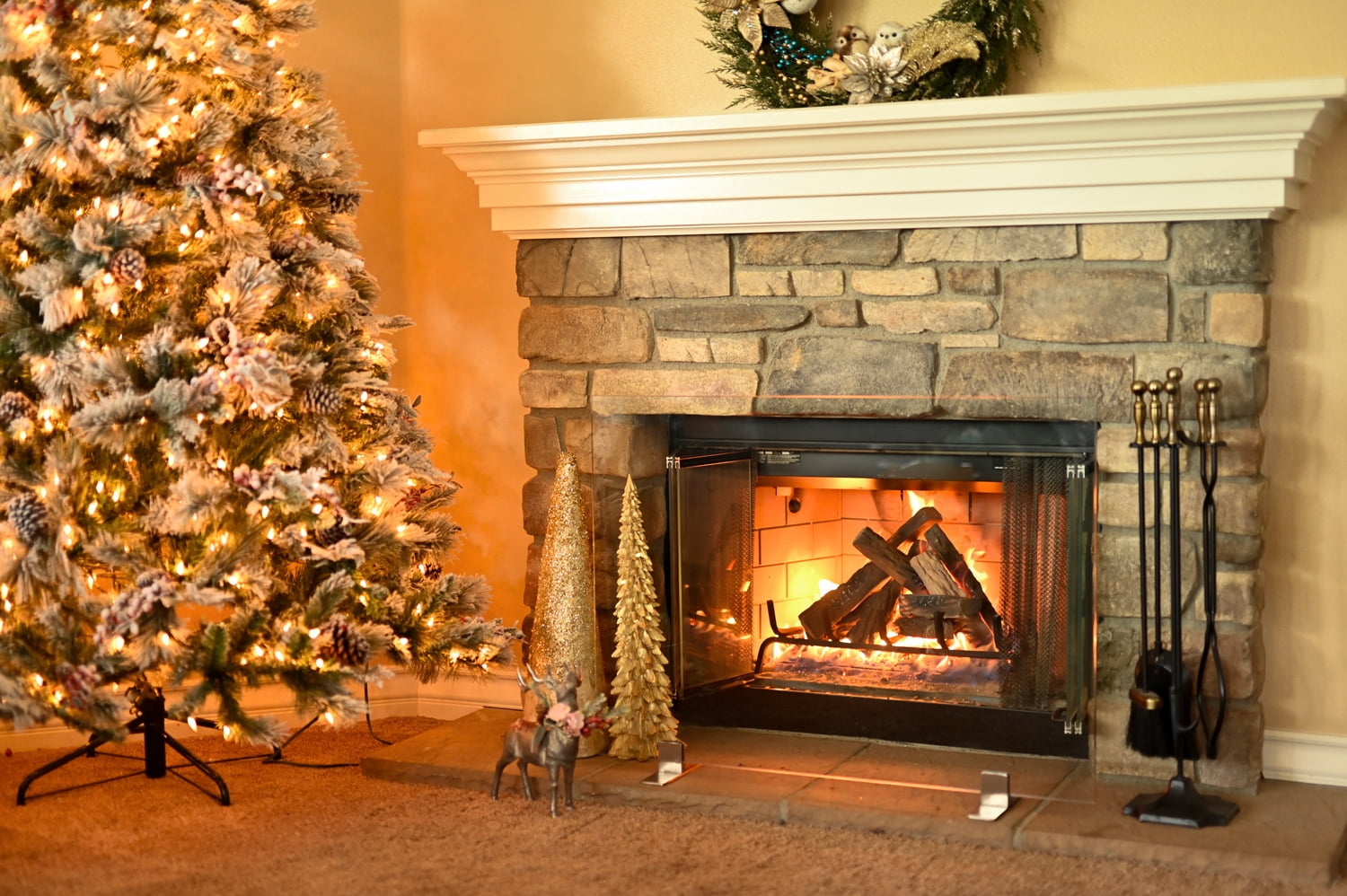 Barton 9-Piece Realistic Ceramic Birch Wood Fireplace Logs