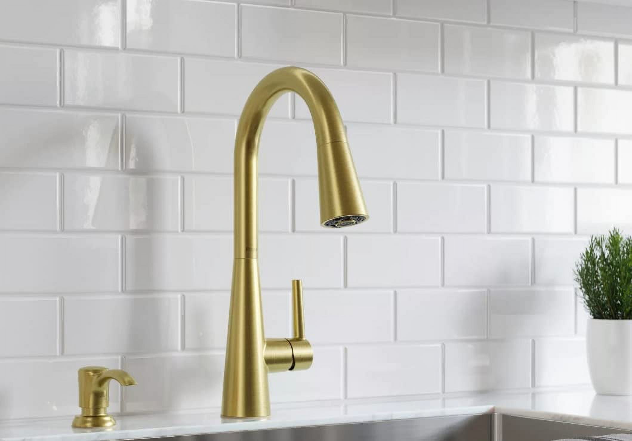 Pfister Barullli Single Handle Pull Down Sprayer Kitchen Faucet with Deckplate Included and Soap Dispenser in Brushed Gold