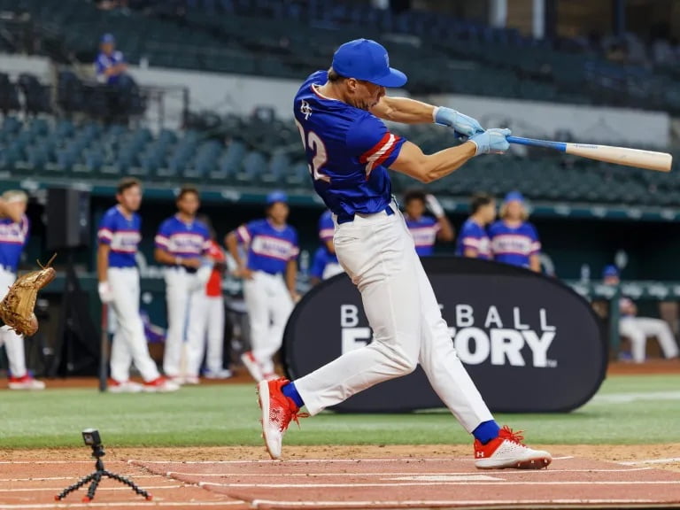 Baseball A Film by Ken Burns (Includes The Tenth Inning) [DVD