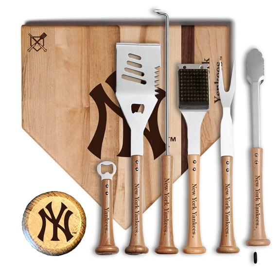 Baseball BBQ New York Yankees MVP 17- Cutting Board & 6-Piece BBQ Tools Grill Set