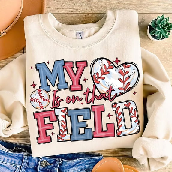 Baseball Mom Sweatshirt, My Heart Is On That Field Shirt, Coquette Game Day Pullover, Retro Baseball Mama Sweatshirt, Sports Fan Gift