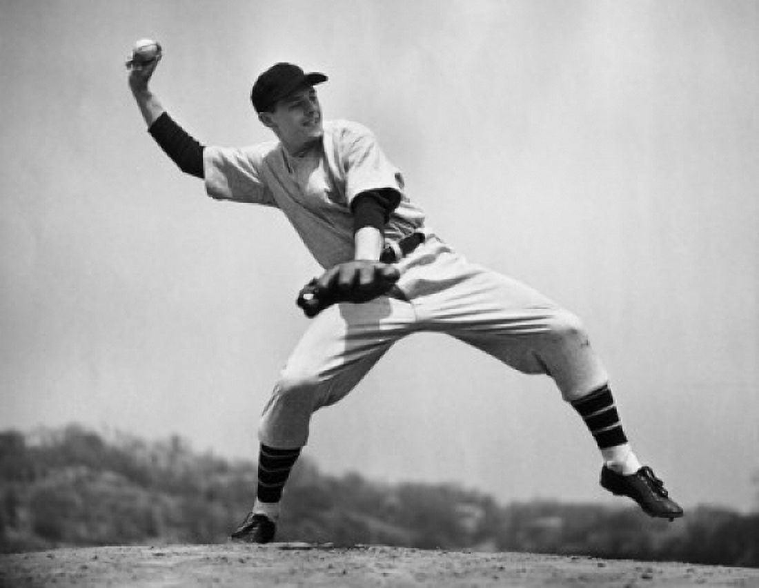 Baseball player pitching a ball Canvas Art - (24 x 36)