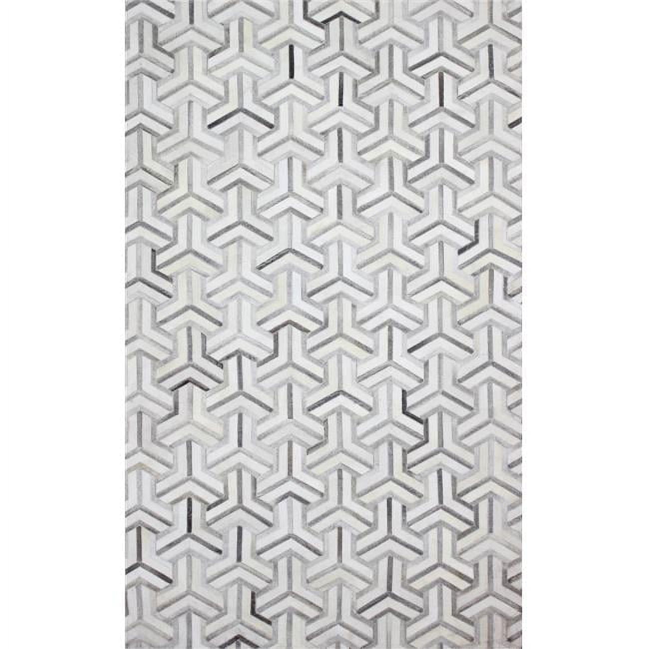 Handmade Geometric Gray Cowhide Rectangular Area Rug 4' x 6'