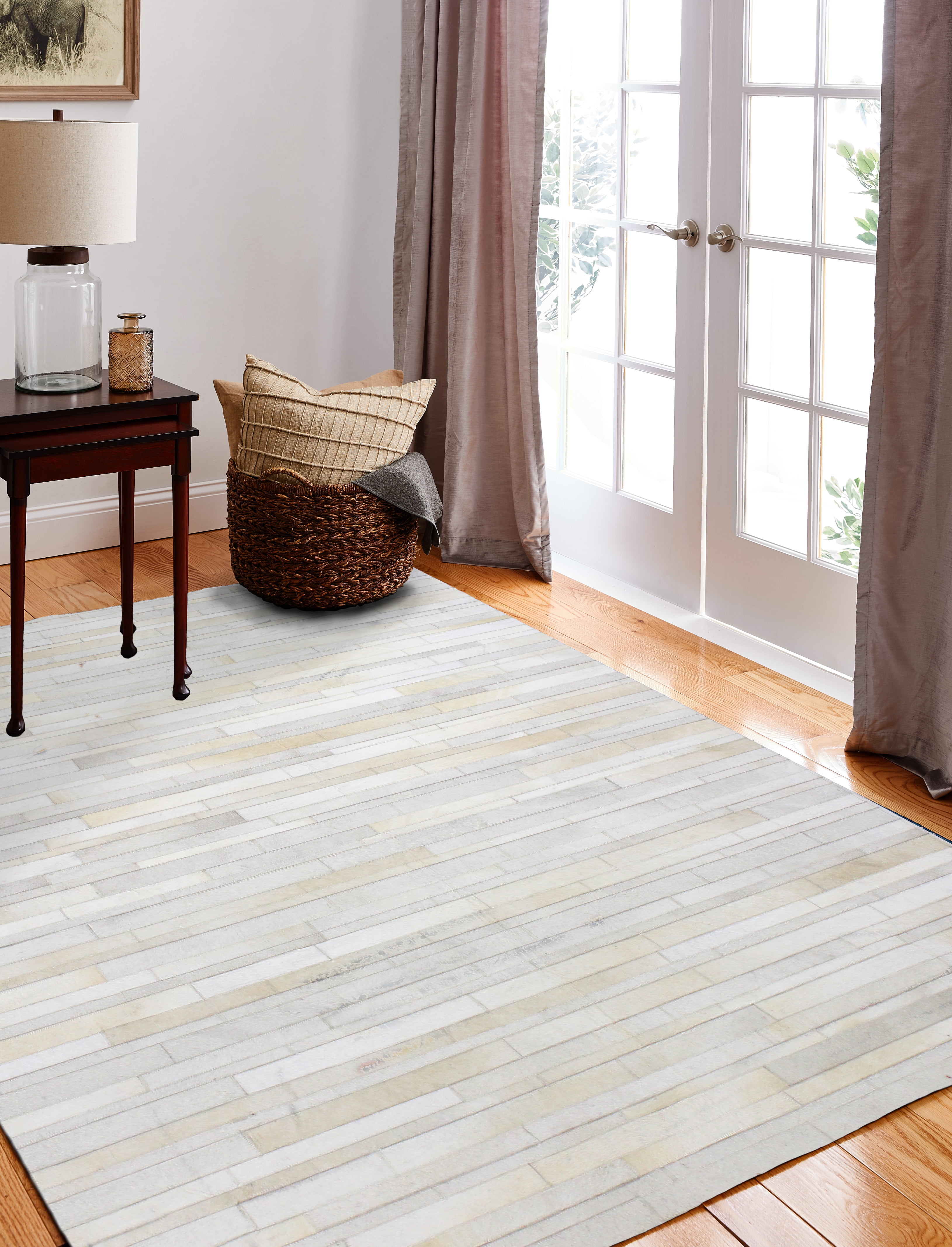 Handmade Ivory Cowhide Striped Rectangular Area Rug 4' x 6'