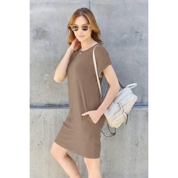 Basic Bae Full Size Round Neck Short Sleeve Dress with Pockets - Rosa Apparel