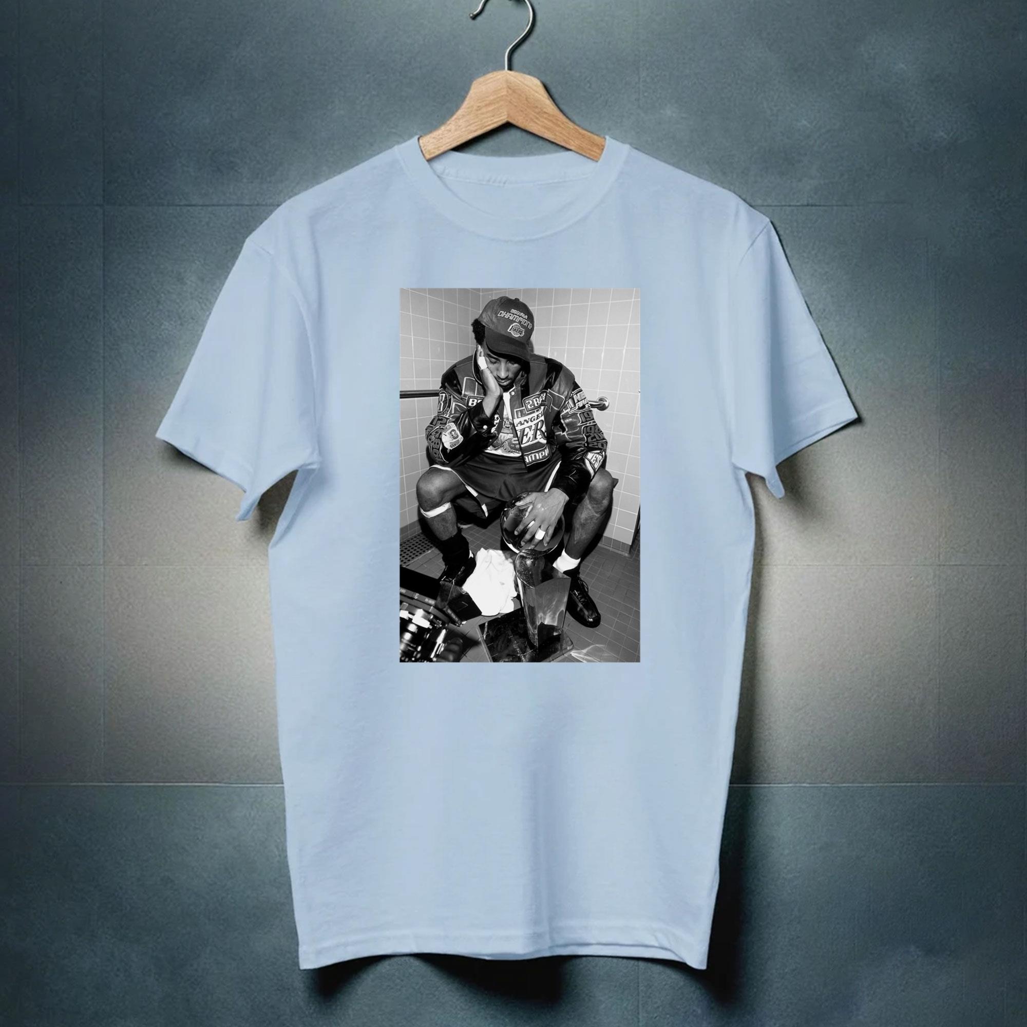 Basketball Legend Iconic Trophy Photo T-Shirt, Vintage Hoops Champion Tee-TH31803 - Walmart.com