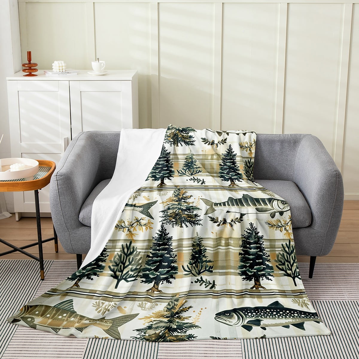 Evergreen Fish Field Quilted Blanket NCU0LDH834