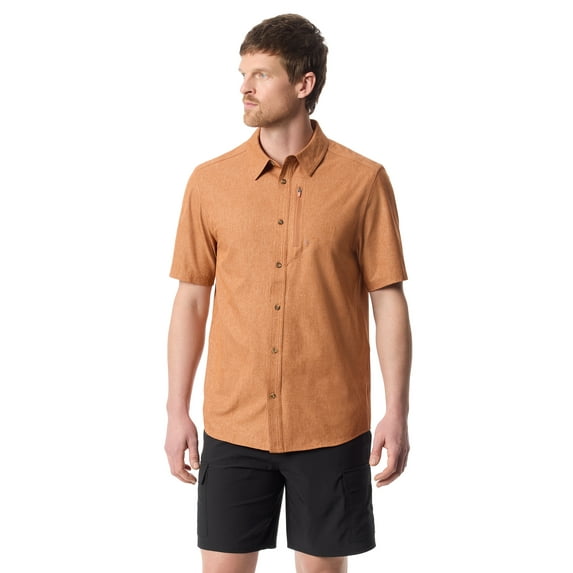 Bass & Co Men's Traveler Shirt with Short Sleeves, Size S-3XL