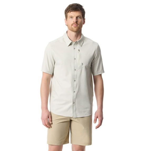 Bass & Co Men's Traveler Shirt with Short Sleeves, Size S-3XL