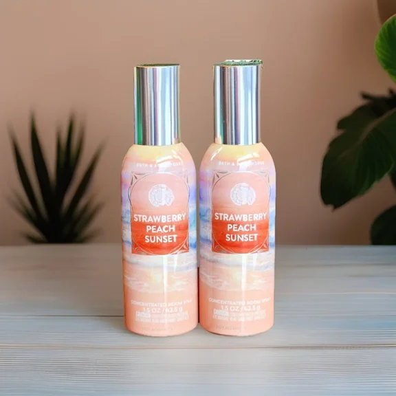 Bath & Body Works 2 Pack Room Spray Strawberry Peach Sunset
