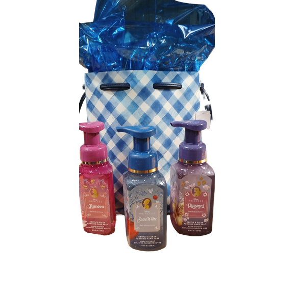 Bath & Body Works Foaming Hand Soap 4-piece Gift Set - Disney Princesses & Gorgeous BBW Bag
