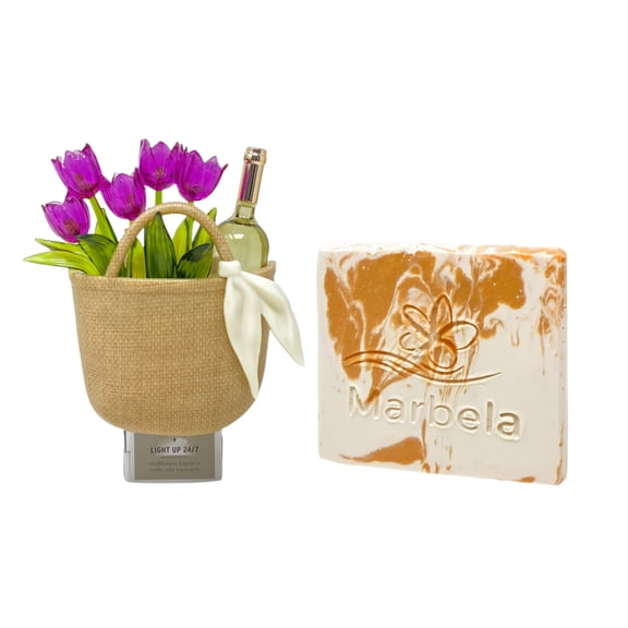 Bath & Body Works Market Tote Scent Control Nightlight Wallflowers Fragrance Plug with a Peach Gardenia Mini Soap