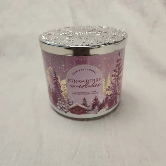 Bath & Body Works Merry Mimosa, 3 wick Candle