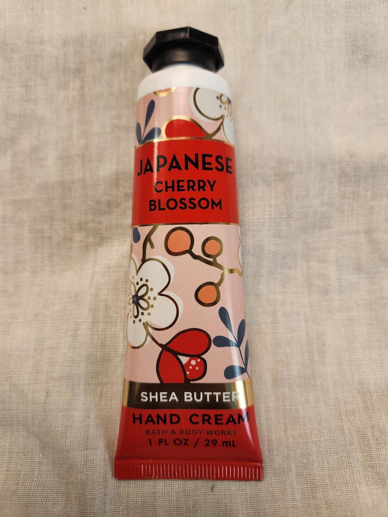 Bath & Body Works Shea Butter Hand Cream, Japanese Cherry Blossom