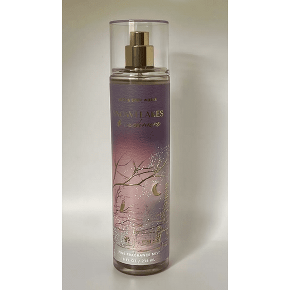 Bath & Body Works Snowflakes & Cashmere Fine Fragrance Body Mist 8 oz