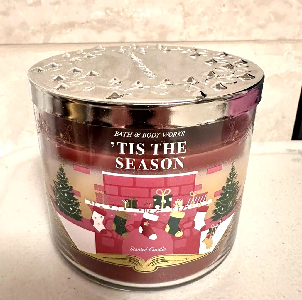 Bath & Body Works Scented Candles in Candles & Home Fragrance