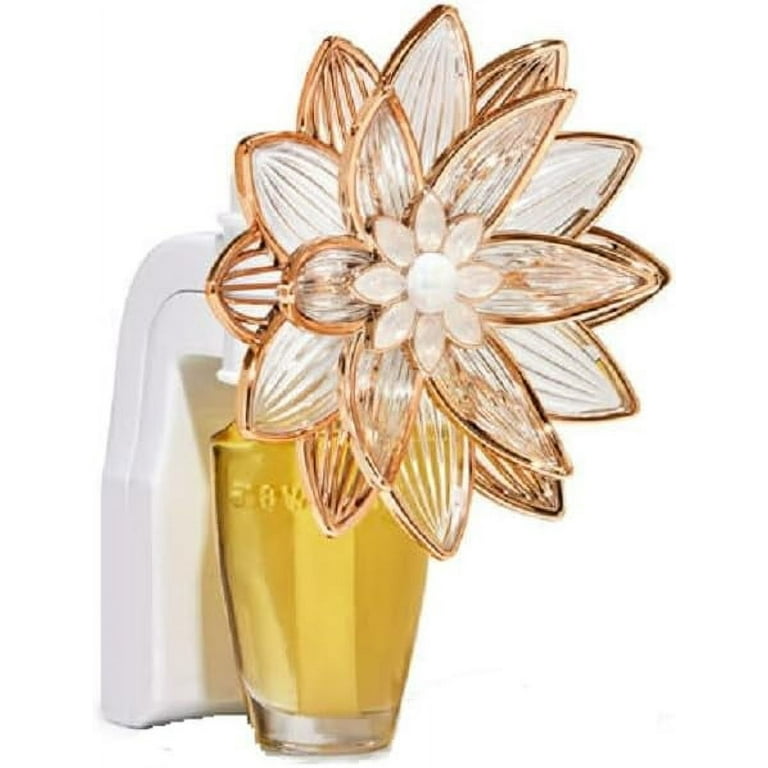 Bath Body Works Wallflower Plug In, Open Lotus Nightlight