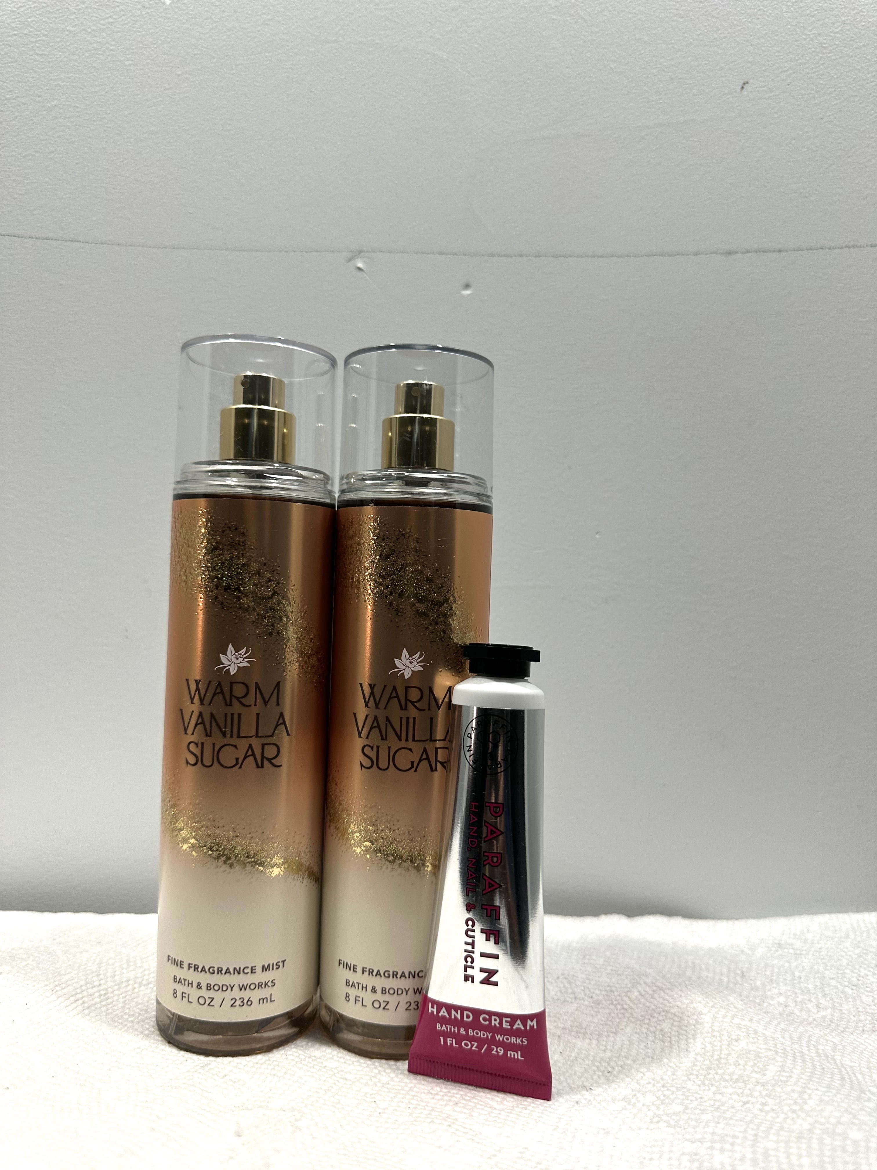 【Warm Vanilla Sugar】バスアンドボディーワークス　３本 Bath & Body Works Warm Vanilla Sugar 3 Piece Gift Set (2