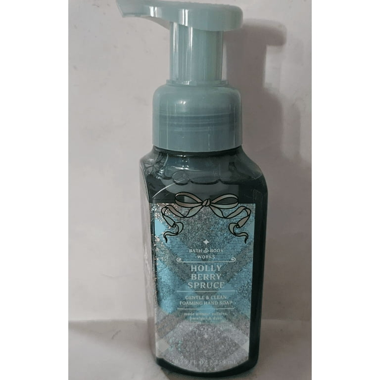 Bath and Body Works Holly Berry Spruce Gentle and Clean Foaming