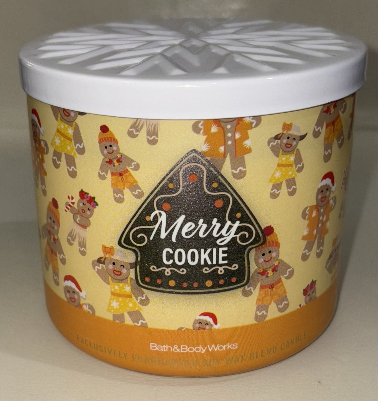 Bath and Body Works Merry Cookie 3 Wick Scented Candle New with Lid