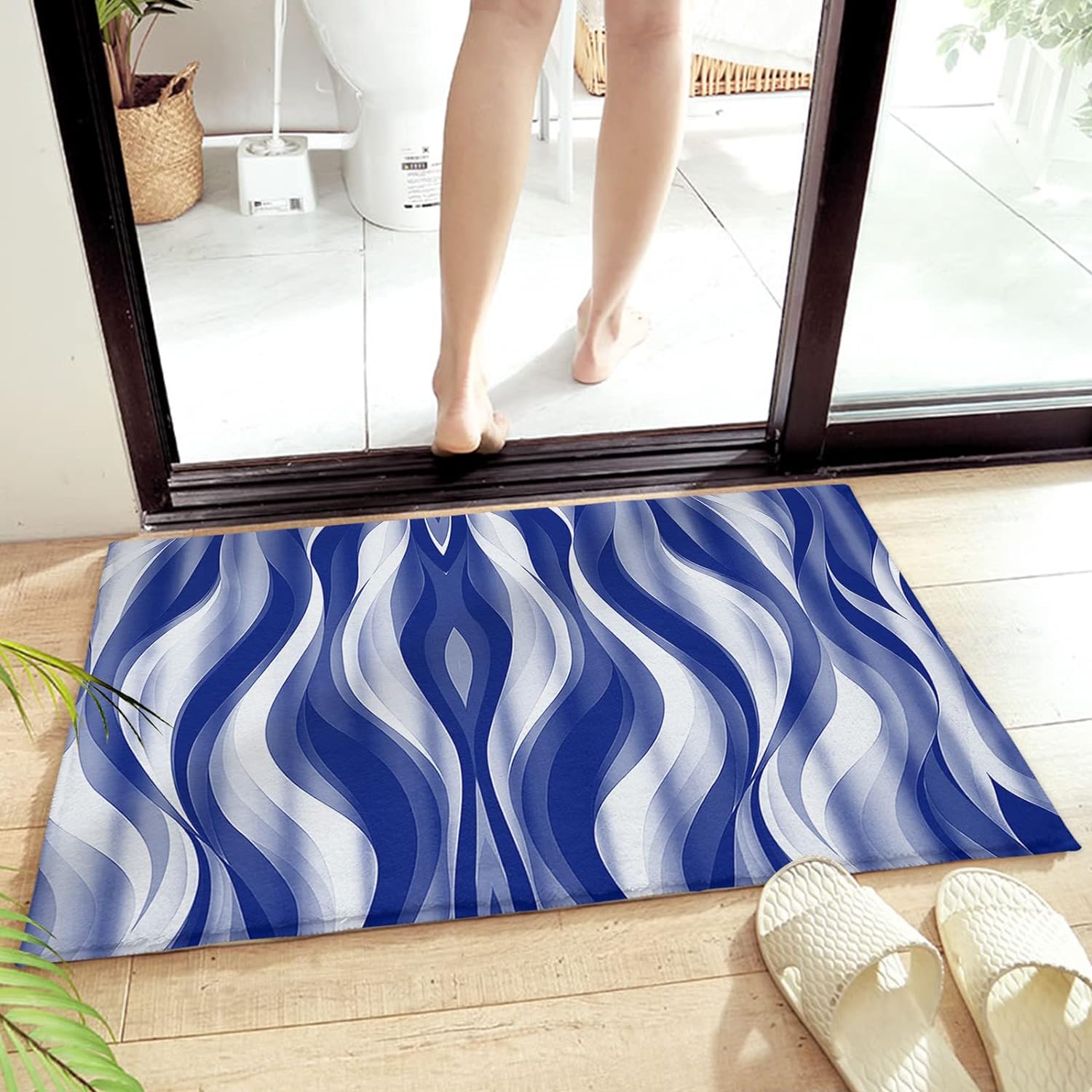 Bathroom Rug Bath Mat Abstract Line Gradient Blue and White Line Plush