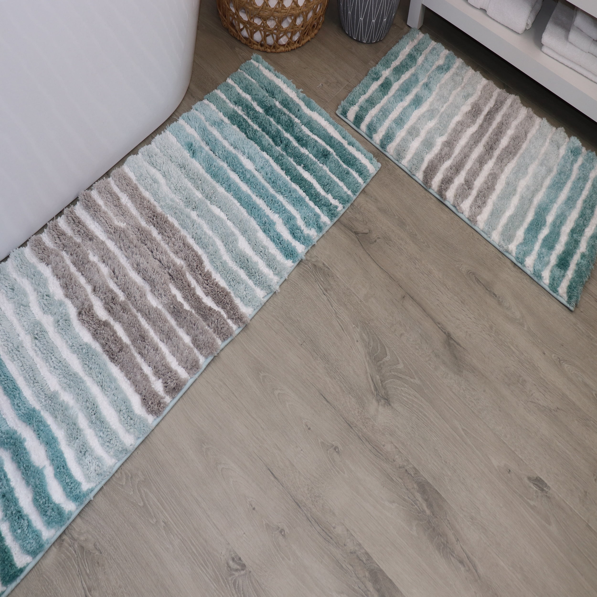 Bathroom Rugs Set of 2, Soft Microfiber Bath Mats, Absorbent & Quick Drying, Non-Slip Rubber Backing, Machine Washable Bathroom Floor Mats for Tub, Shower – 21x54, 24x40 Turquoise