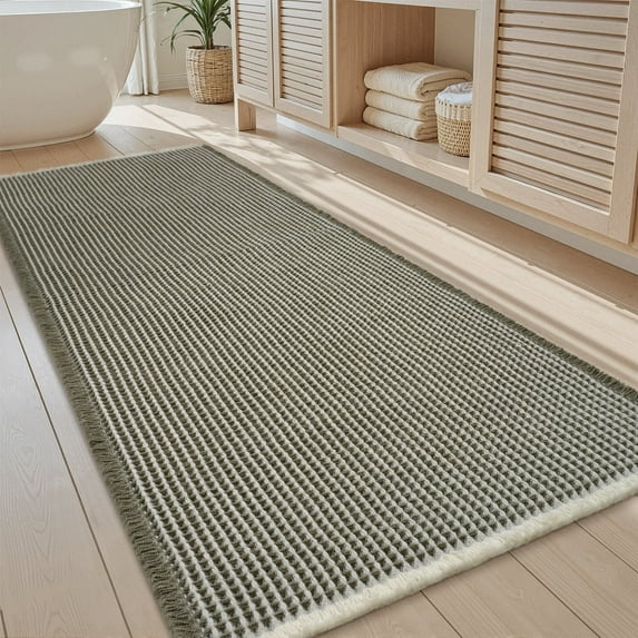 VUNATE Waffle Bathroom Runner 2'x6' Bath Runner Ultra-Soft Non-Slip Bath Mat Super Absorbent Quick Dry Bathroom Rugs Machine Washable Bathroom Mats for Bathroom Floor Kitchen Entryway Green and White