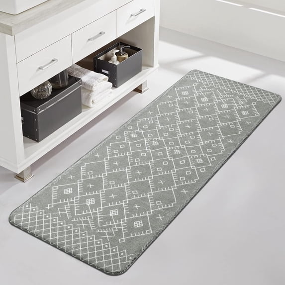 Bathroom Runner Rug 18x47 inch Long Boho Bath Mat Non-Slip Moroccan Farmhouse Gray Bath Rug Soft Velvet Machine Washable Bathroom Mats for Tub Sink Shower