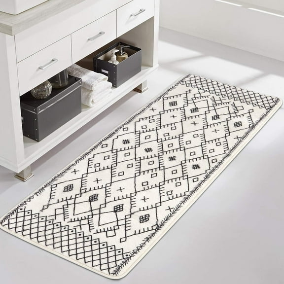 Bathroom Runner Rug 18x47 inch Long Boho Bath Mat Non-Slip Moroccan Farmhouse Gray Bath Rug Soft Velvet Machine Washable Bathroom Mats for Tub Sink Shower