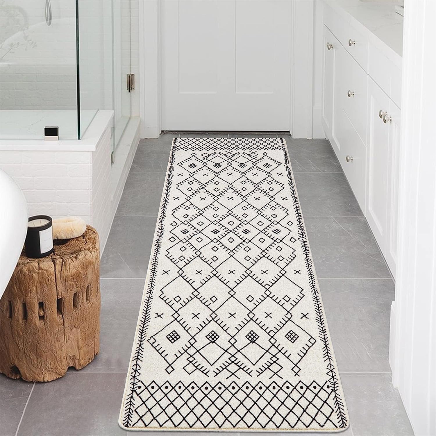 Bathroom Runner Rug 20x59 inch Long Boho Bath Mat Non-Slip Moroccan Farmhouse Gray Bath Rug Soft Velvet Machine Washable Bathroom Mats for Tub Sink Shower