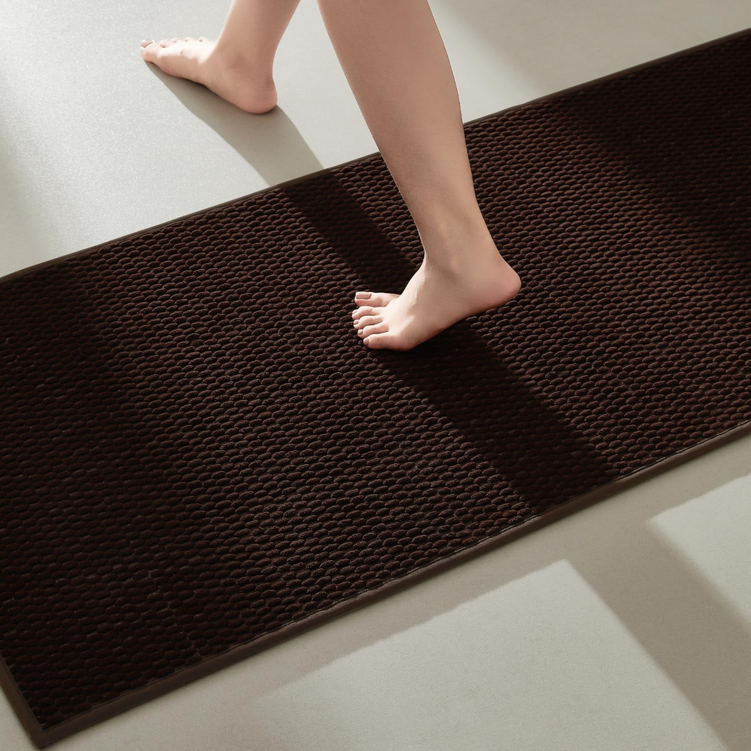 Bathroom Runner Rugs, Long Bath Mat Runner Washable Thin Quick Dry Low Pile Bathroom Runner Rugs Non Slip, Brown 16"x60"