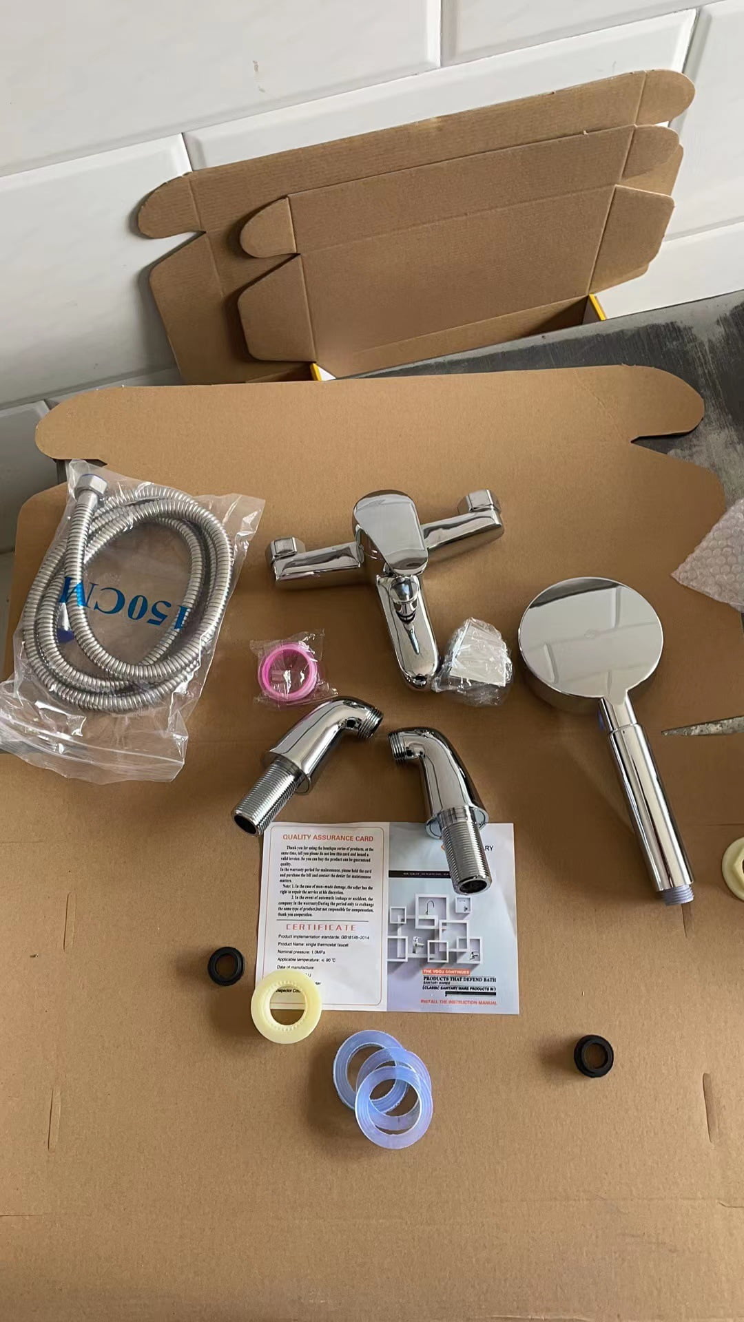 Bathtub hot and cold faucet jorden 3 in 1 shower set wrench type