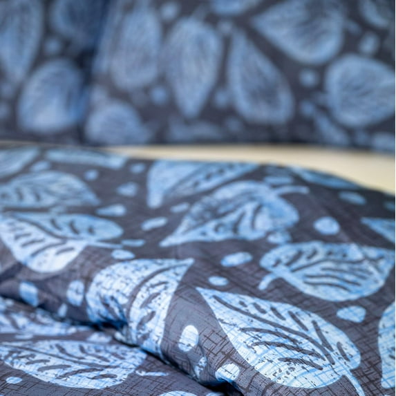 Batik Leaf- Recycled Plastic/Sustainable Cotton King Duvet Cover Set Including 2 Shams.Made in Green by Oeko-Tex.