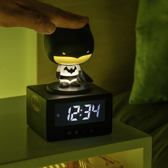 Batman Figure Icon Alarm Clock - Officially DC Comics Licensed Boys' Bedroom Night Light & Decor | Paladone