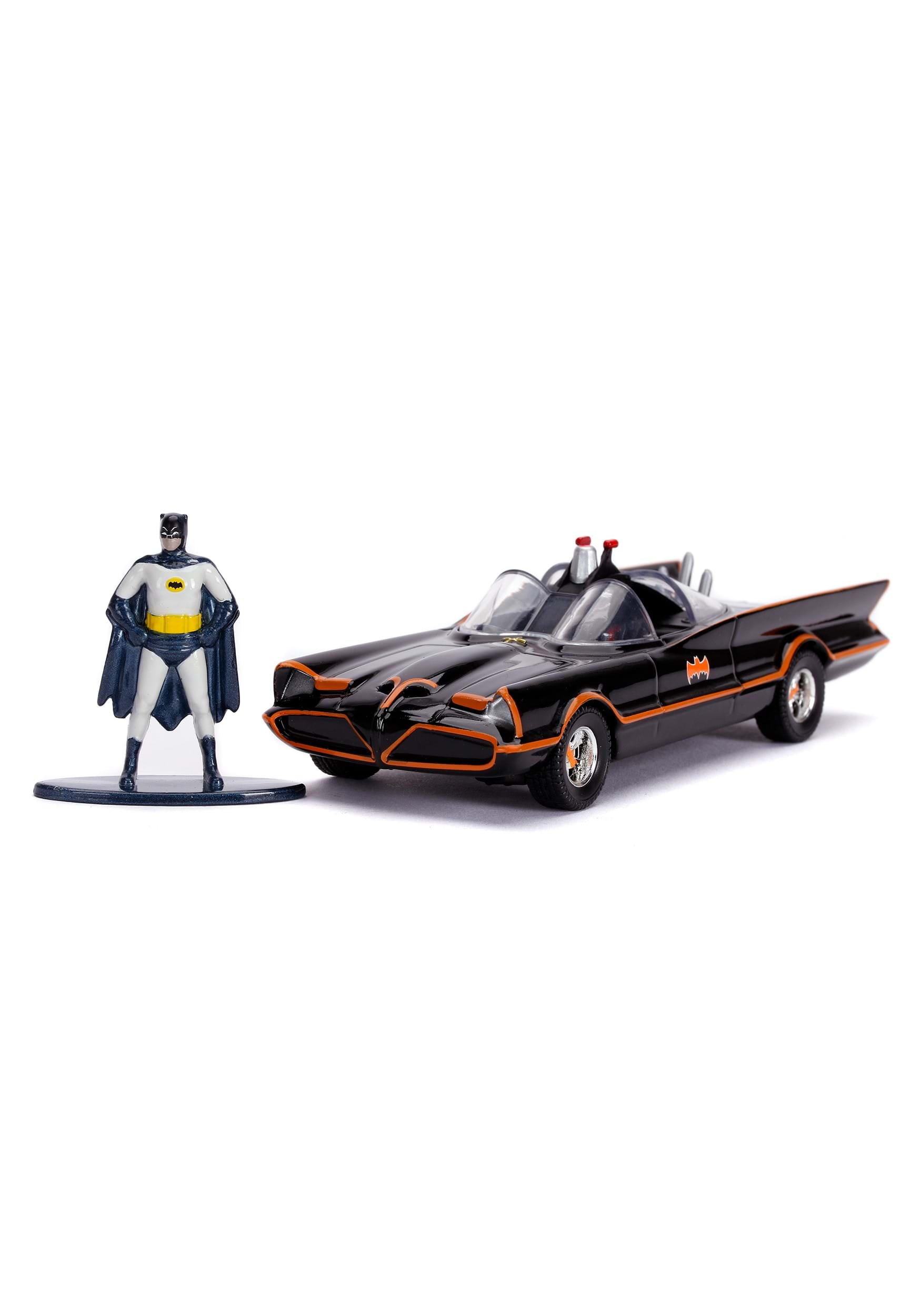 Amazon.com: 1966 Classic TV Series Batmobile 1:24 Die-Cast