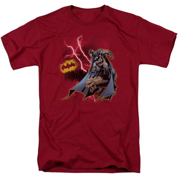 Batman Men's Lightning Strikes T-shirt Cardinal
